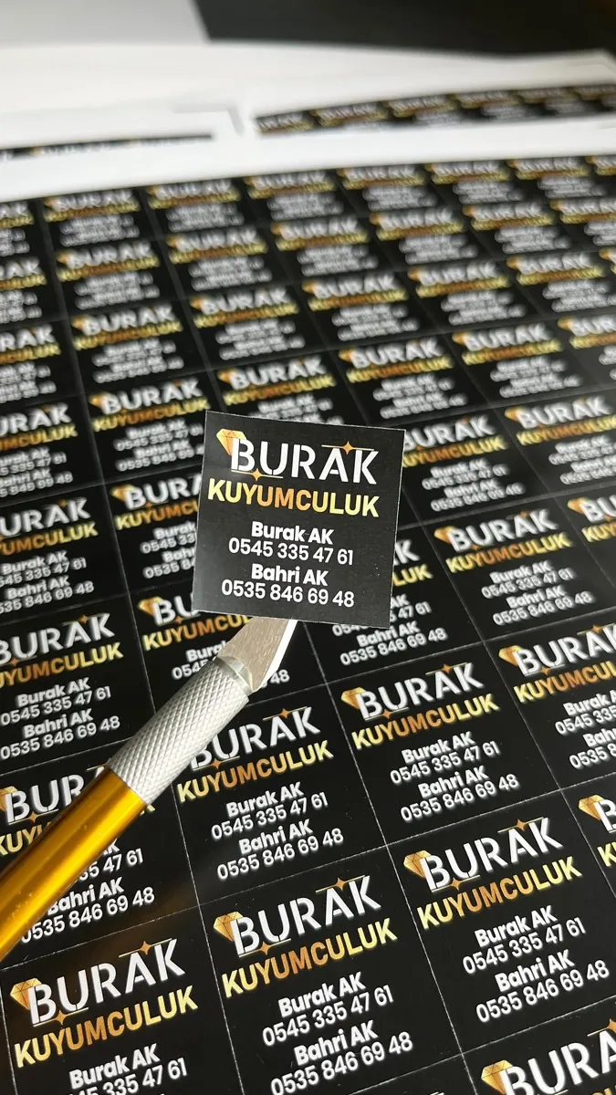 Kuşe etiket — 16:40 Dijital üretim örneği