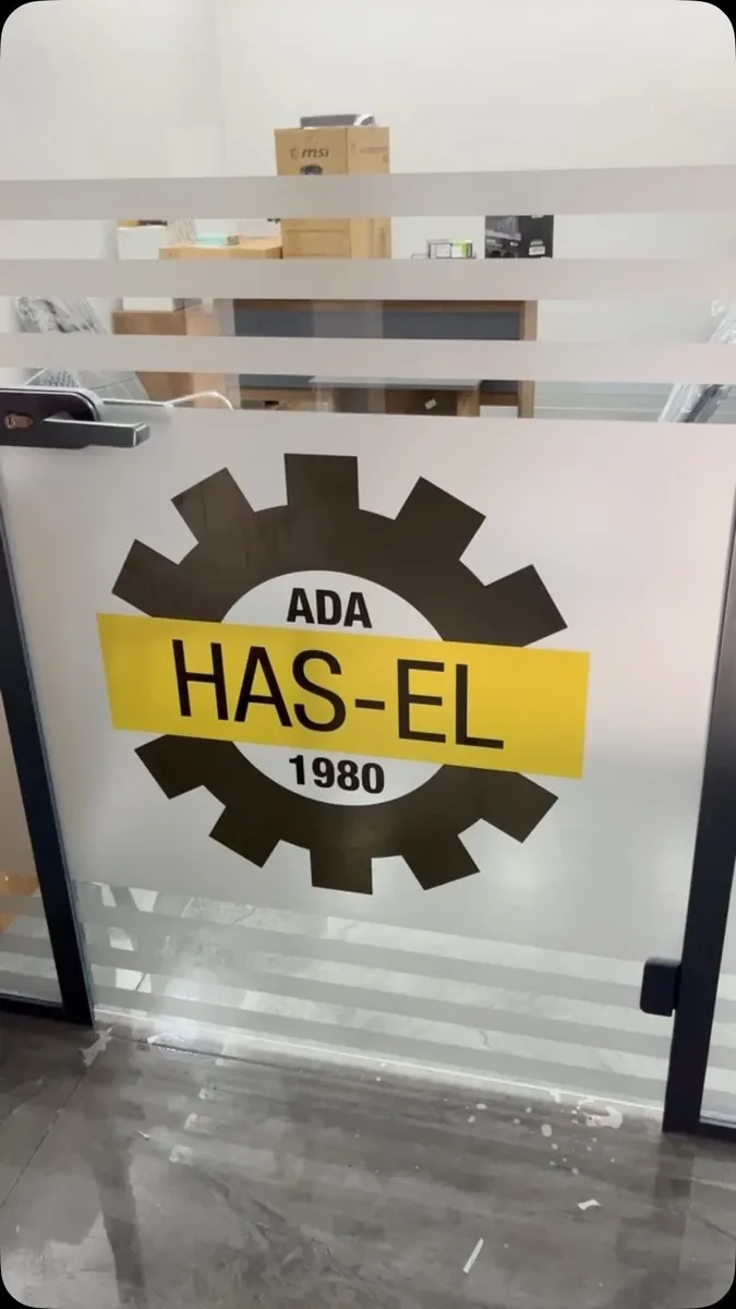 Tabela — 16:40 Dijital cam kumlama uygulaması